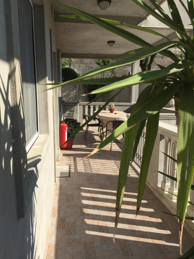 Apartment Elena Тиват Экстерьер фото
