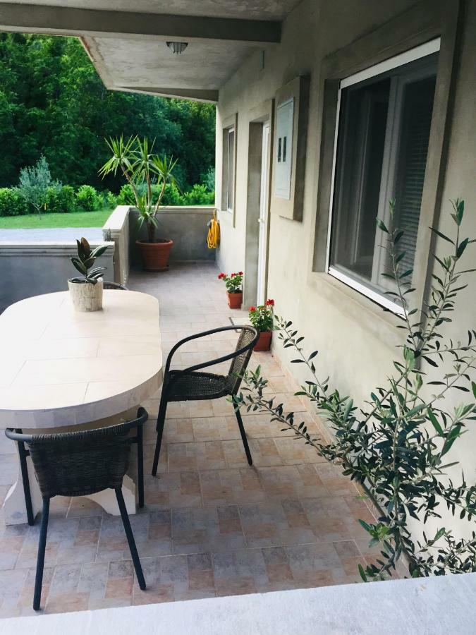 Apartment Elena Тиват Экстерьер фото