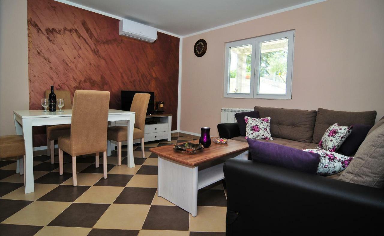 Apartment Elena Тиват Экстерьер фото