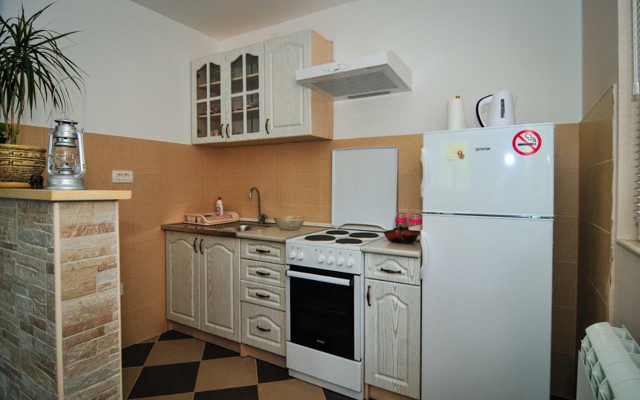 Apartment Elena Тиват Экстерьер фото
