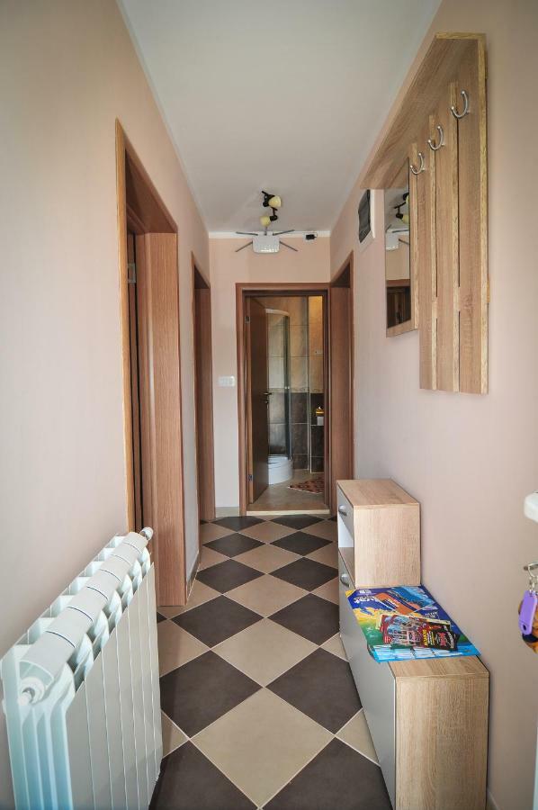 Apartment Elena Тиват Экстерьер фото