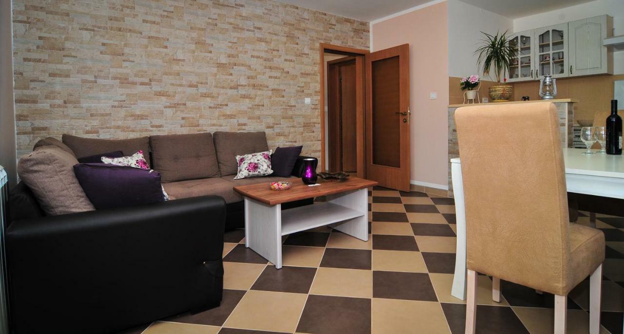 Apartment Elena Тиват Экстерьер фото